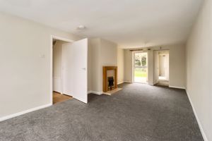 Sitting room- click for photo gallery